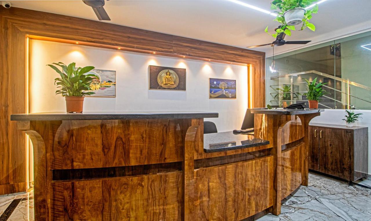 Treebo Navya The Park Hotel 3*