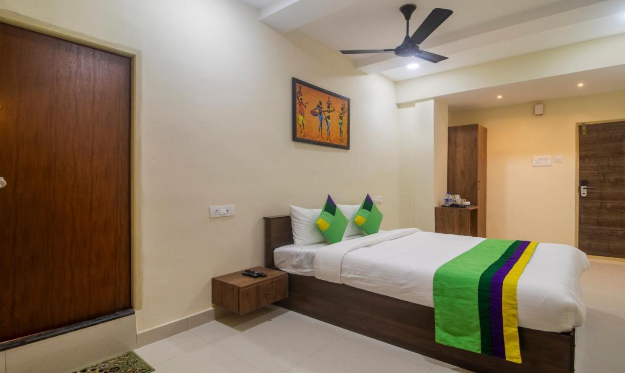 Treebo Navya The Park Hyderabad