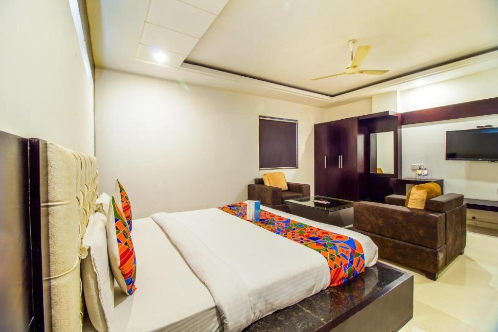 Sk First Transit Shamshabad 2* Hyderabad