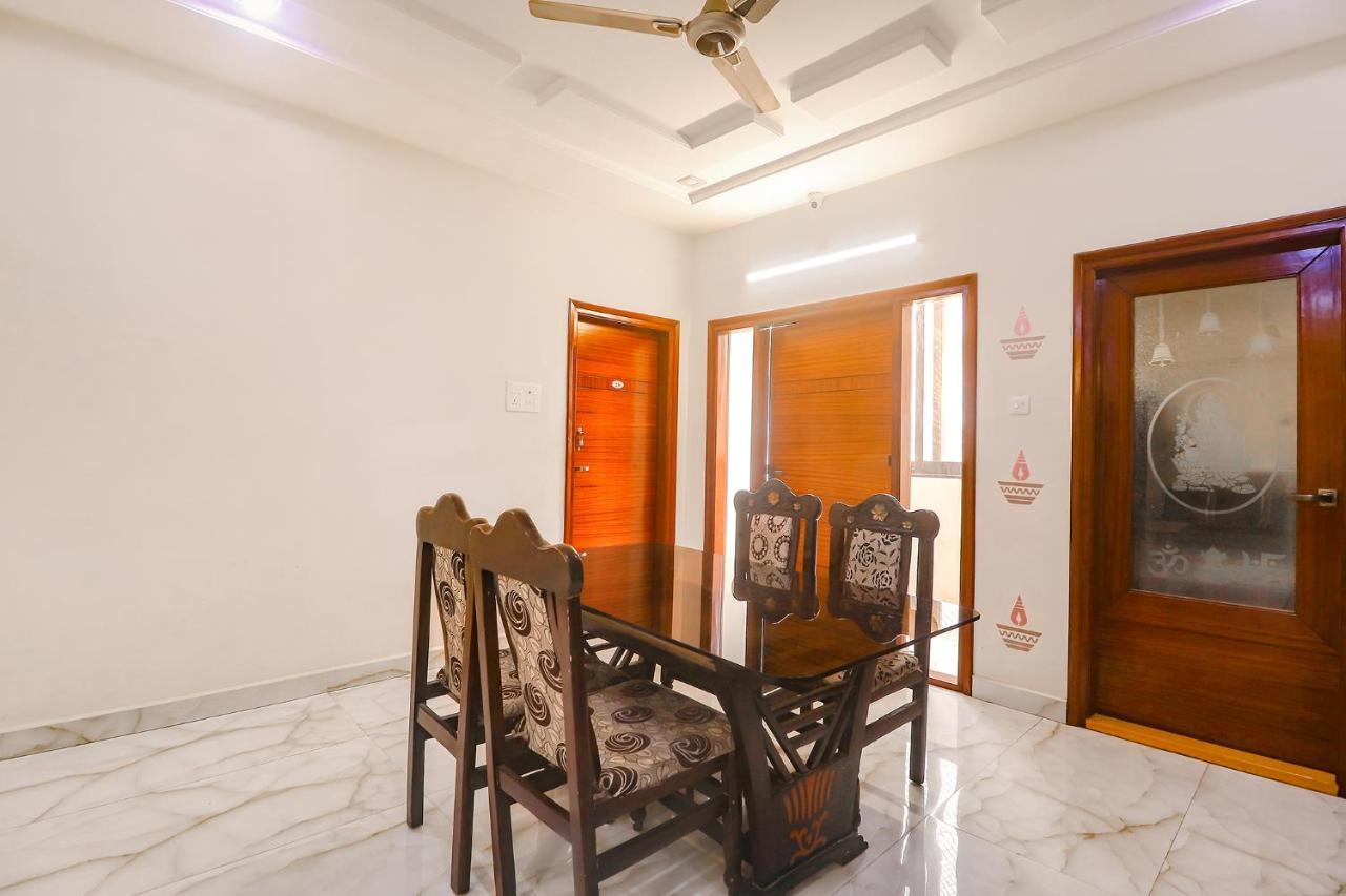 Fabexpress Golden Gate - Hitech 3* Hyderabad