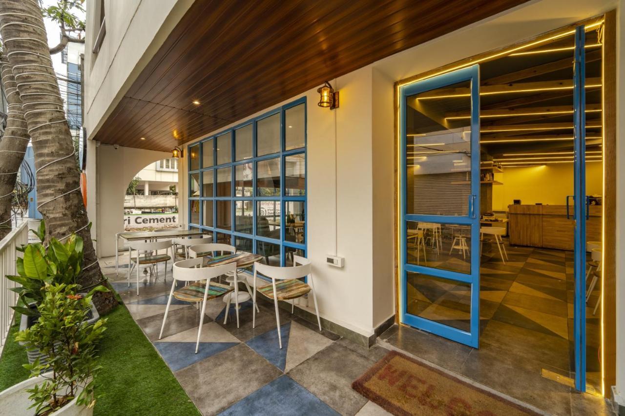 Hostel Zostel *
