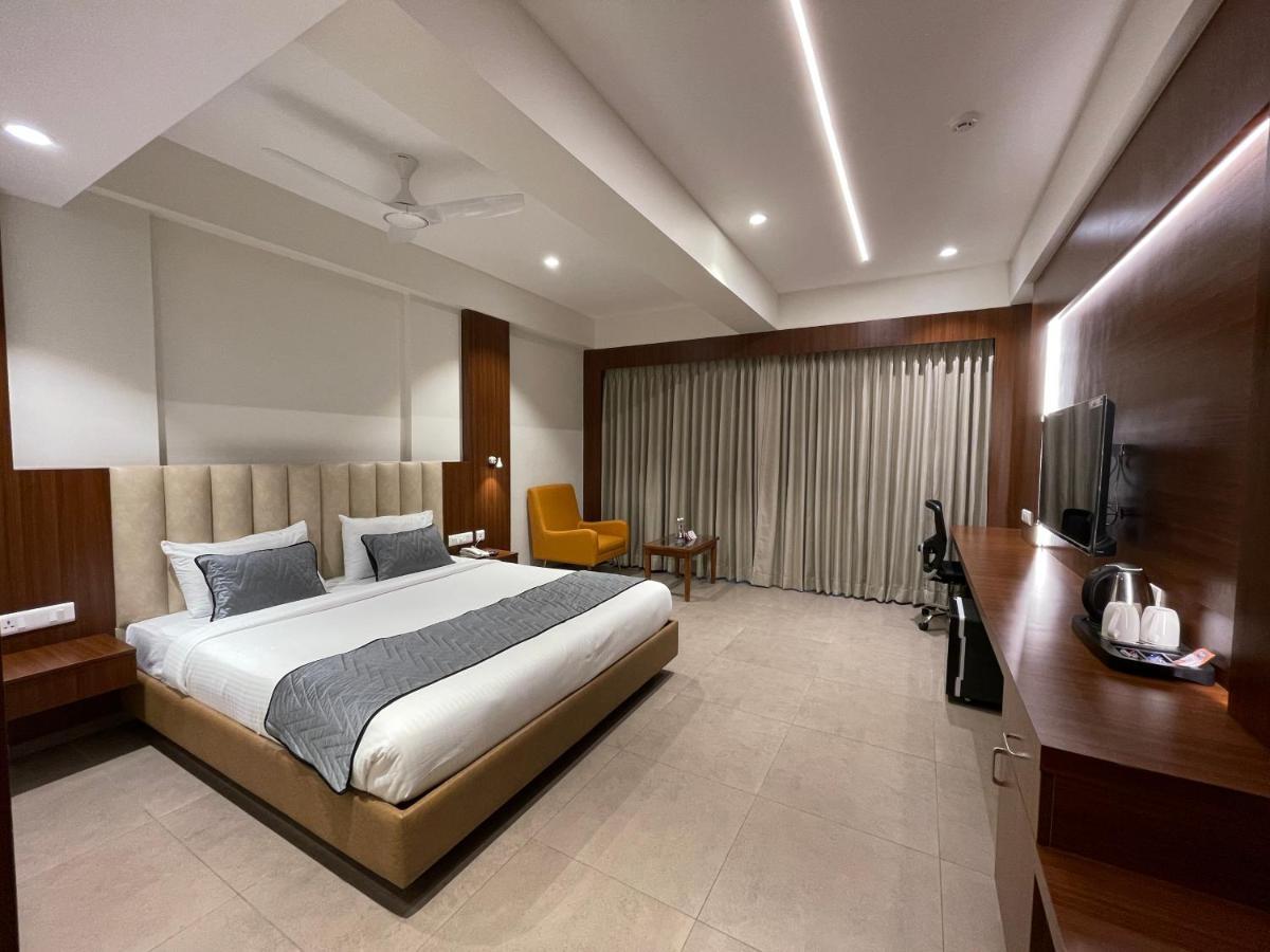Hotel Jubilee Park Hyderabad