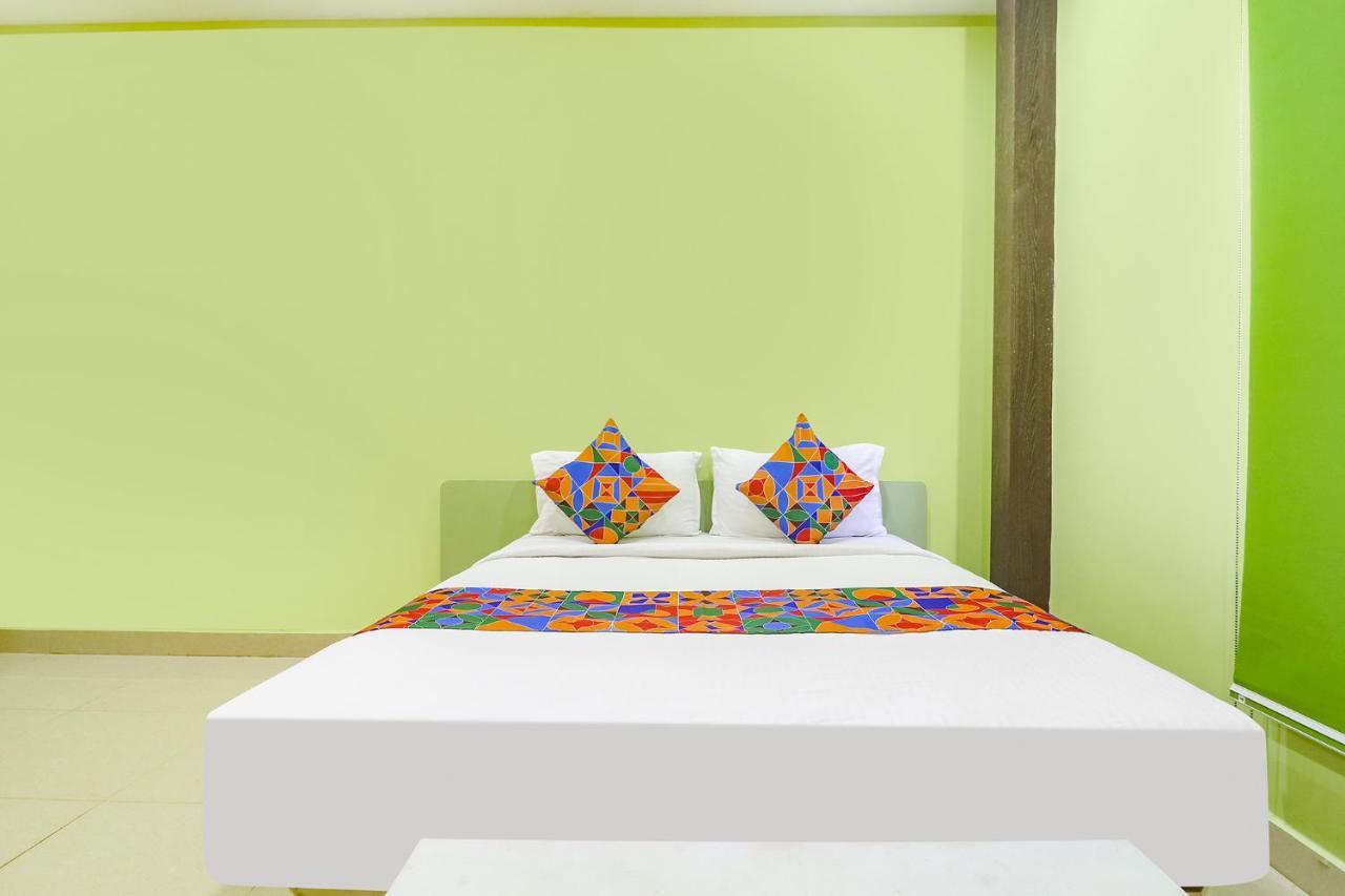 Fabexpress Airport Stay Inn - Nr Hyderabad International Airport, Shamshabad Hotel 3*