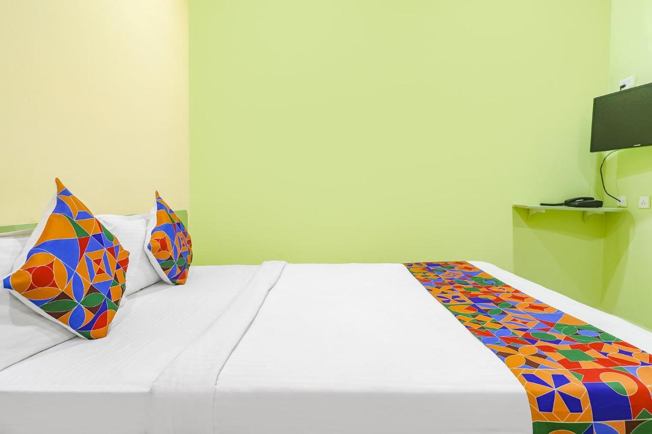 Hotel Fabexpress Airport Stay Inn - Nr Hyderabad International Airport, Shamshabad 3*