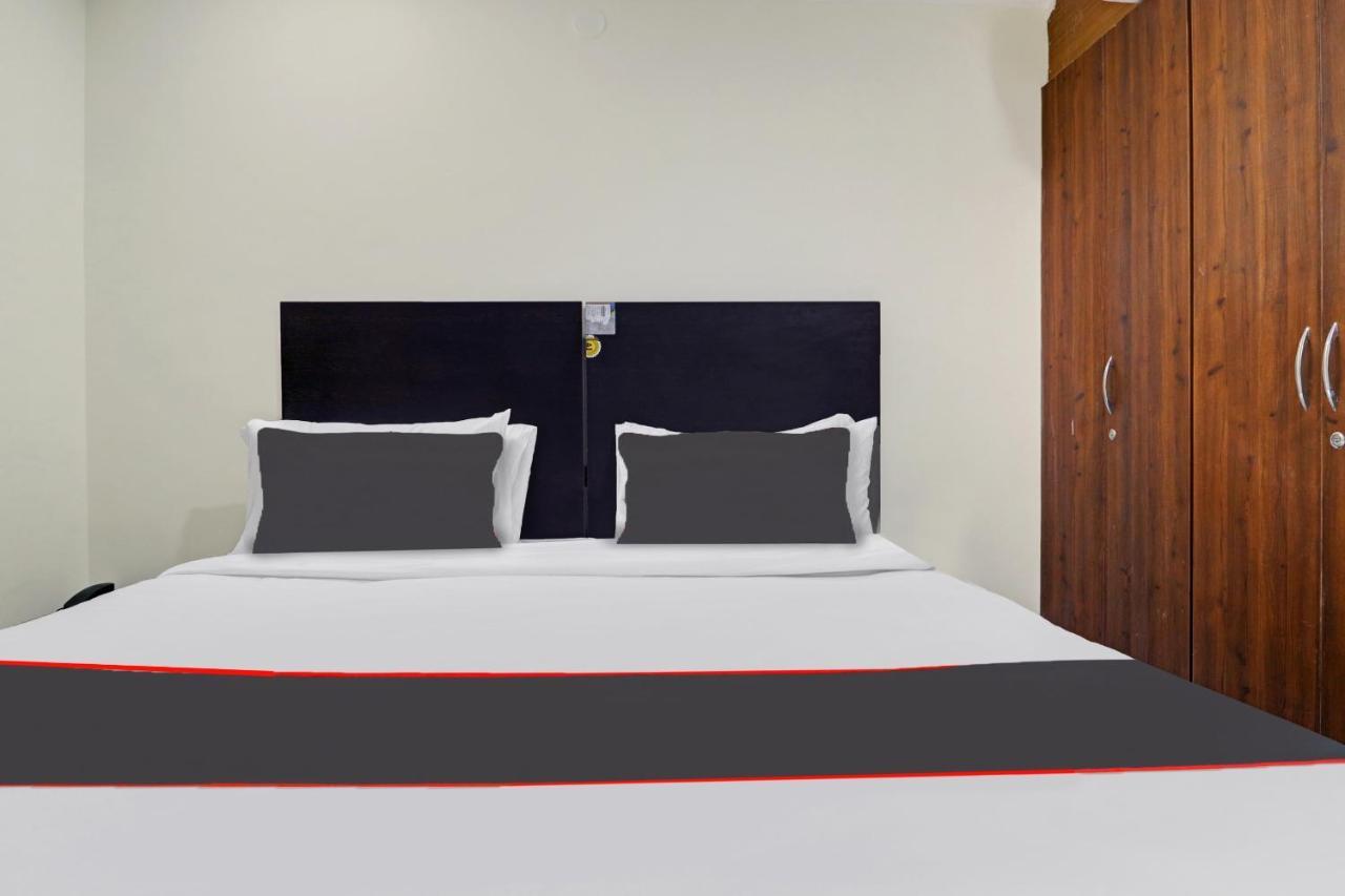 Collection O Sahasra Nearkondapur Hotel 4*