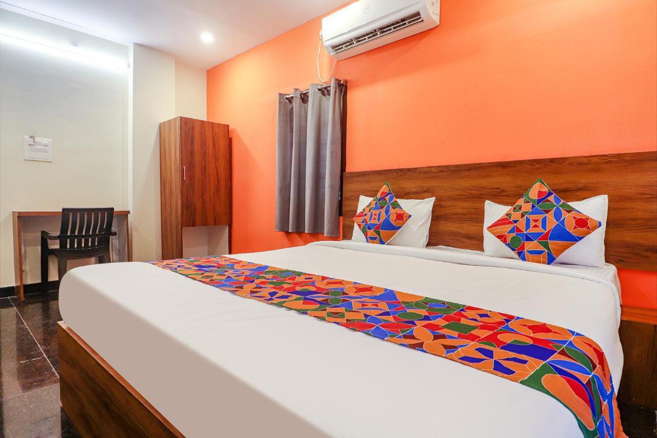 Hotel Fabexpress Simra Relax Hyderabad
