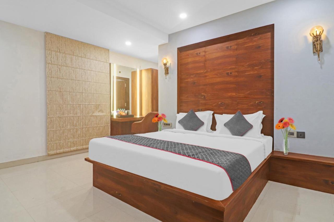 Super Townhouse Rcc Pride Hotel 4*
