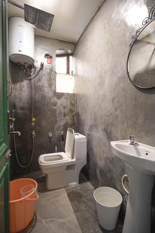 Destin Olympus Banjara Hostel *