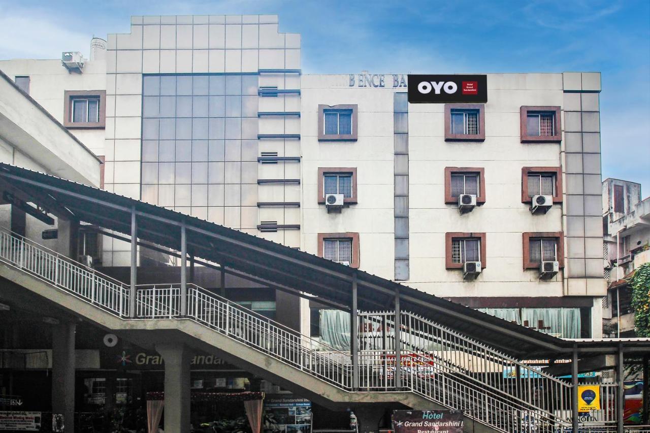 Flagship Grand Sandarshini Near Mgbs Bus Station Hyderabad