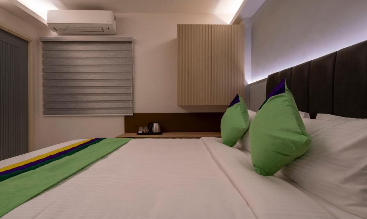Treebo Premium D Consulate Hotel 3*