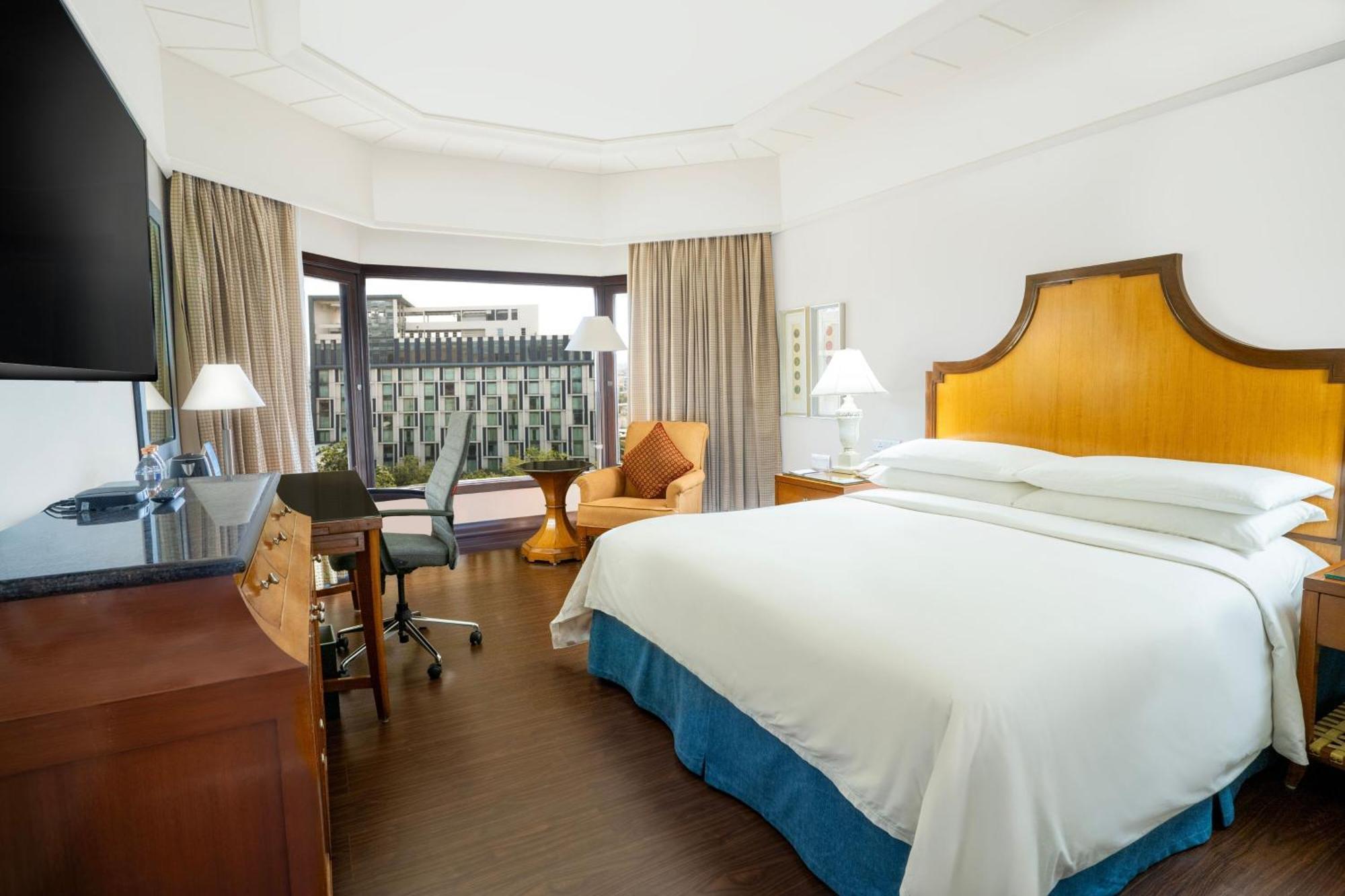 Marriott & Convention Centre 5* Hyderabad