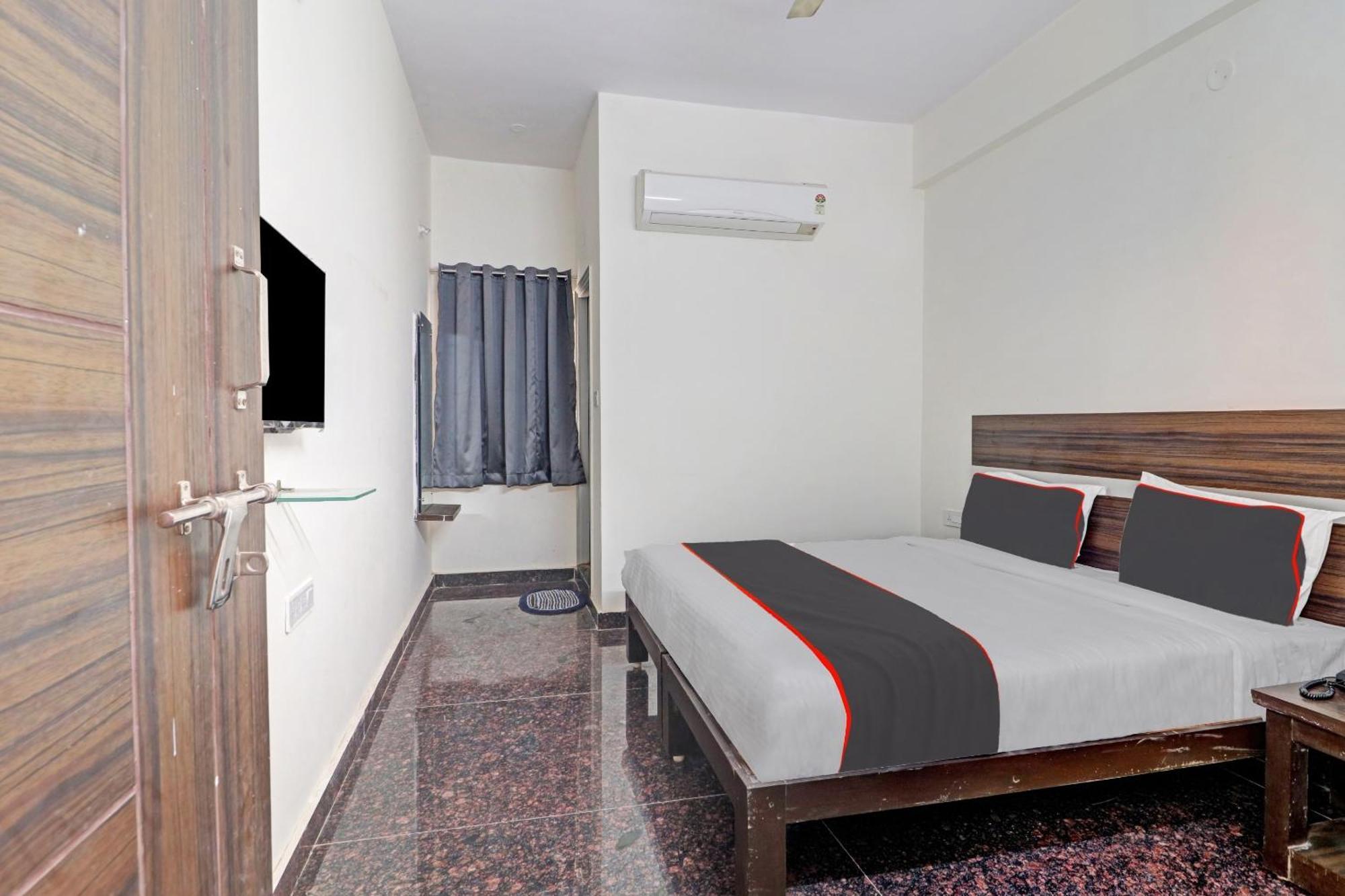 Hotel Super Collection O Ss Metro Ritz Hyderabad