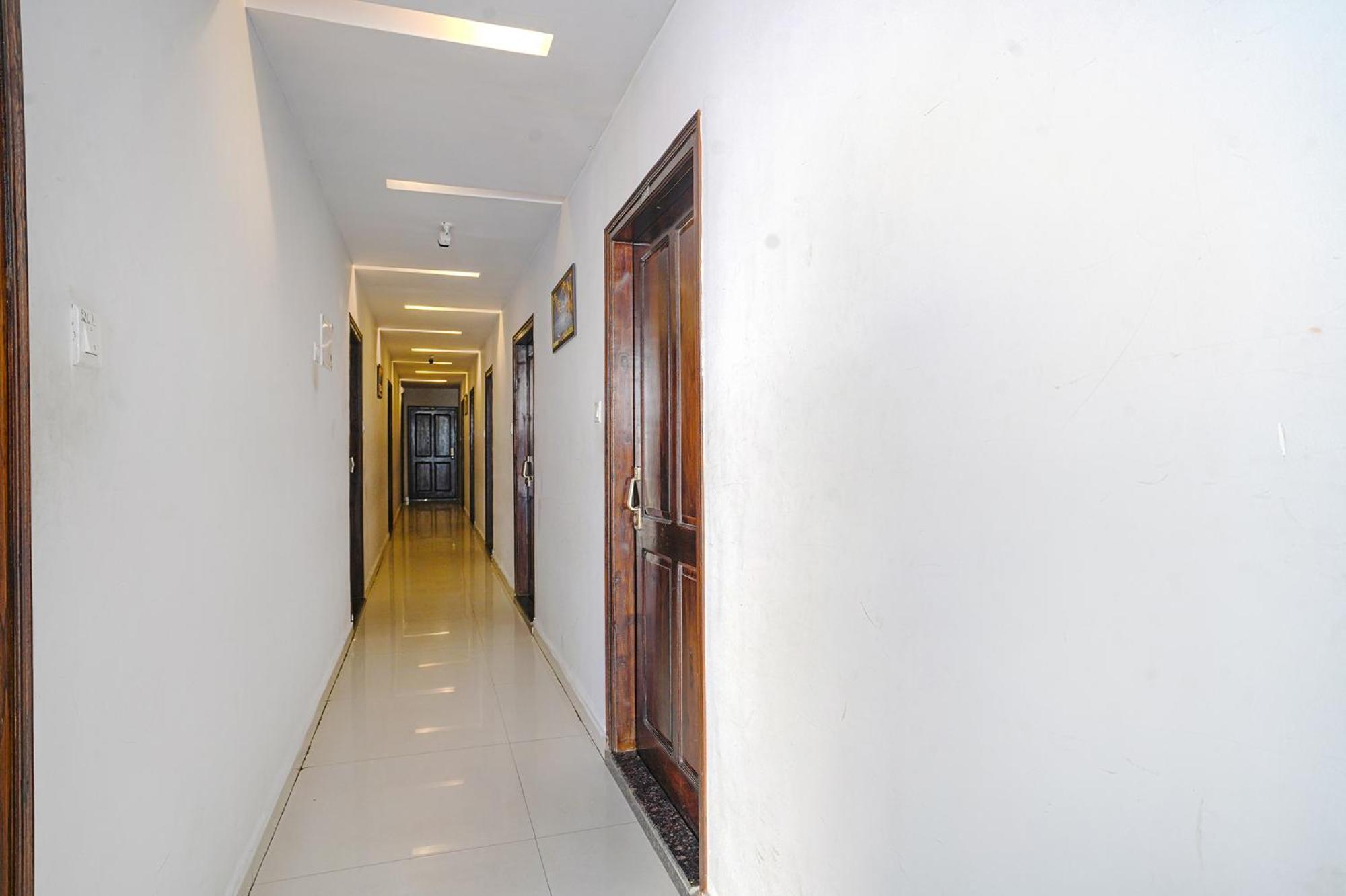 Hotel Fabhotel Hamsa The Right Choice