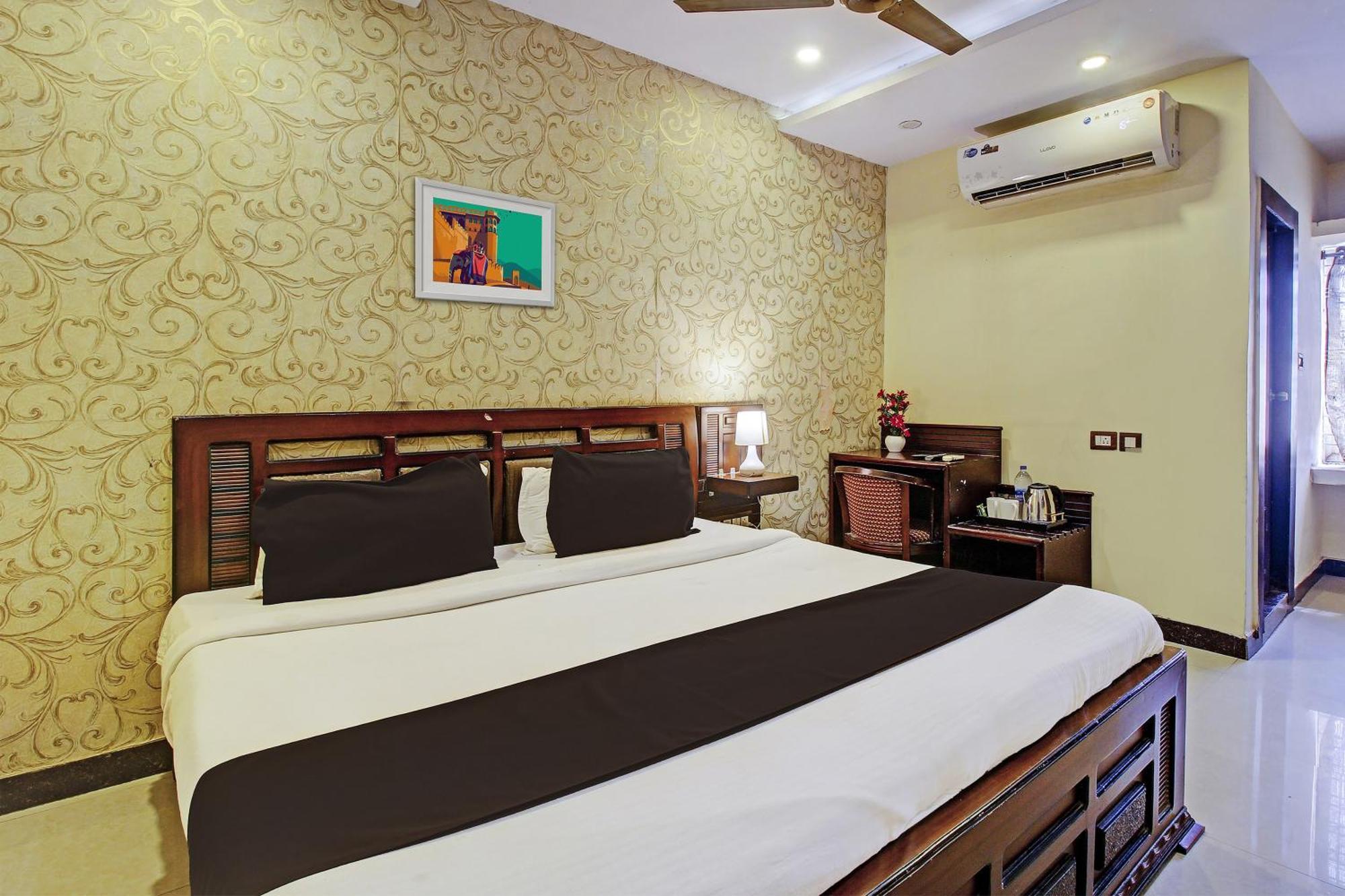 Flagship Grand Sandarshini Near Mgbs Bus Station 4* Hyderabad