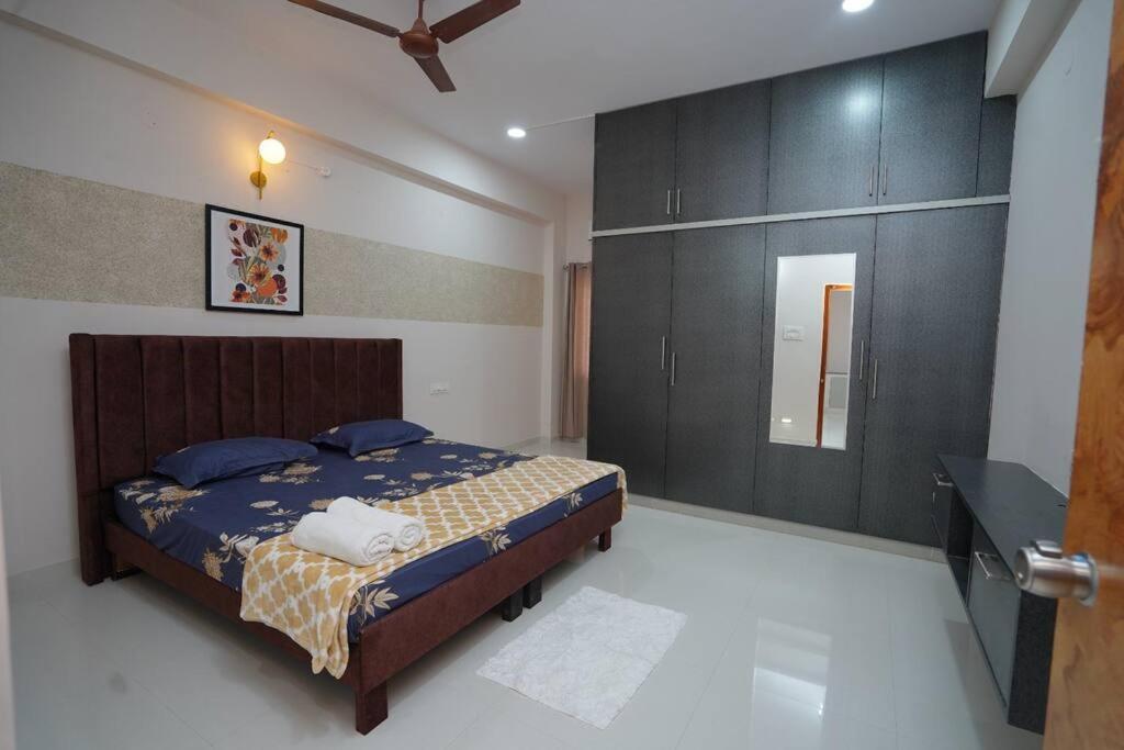 Chez Moi -ii - 2bhk, Near Us Embassy, Gachibowli * Hyderabad