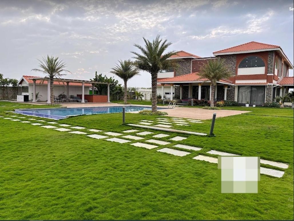 Villa Redhomex Cove Castle