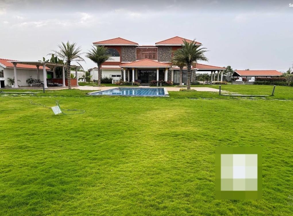 Villa Redhomex Cove Castle *
