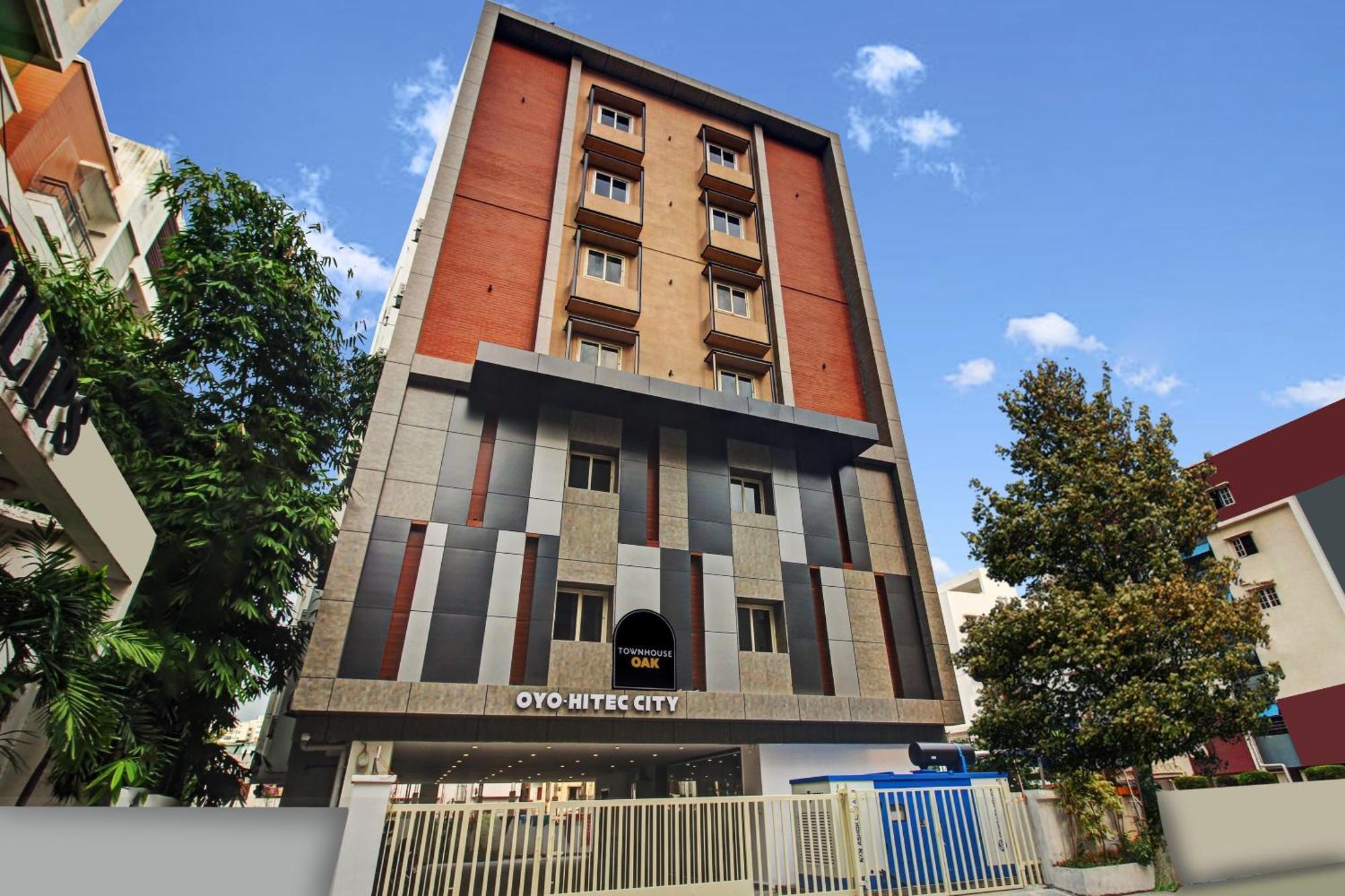 Hotel Super Townhouse Oak Hitec Near Image Hospital