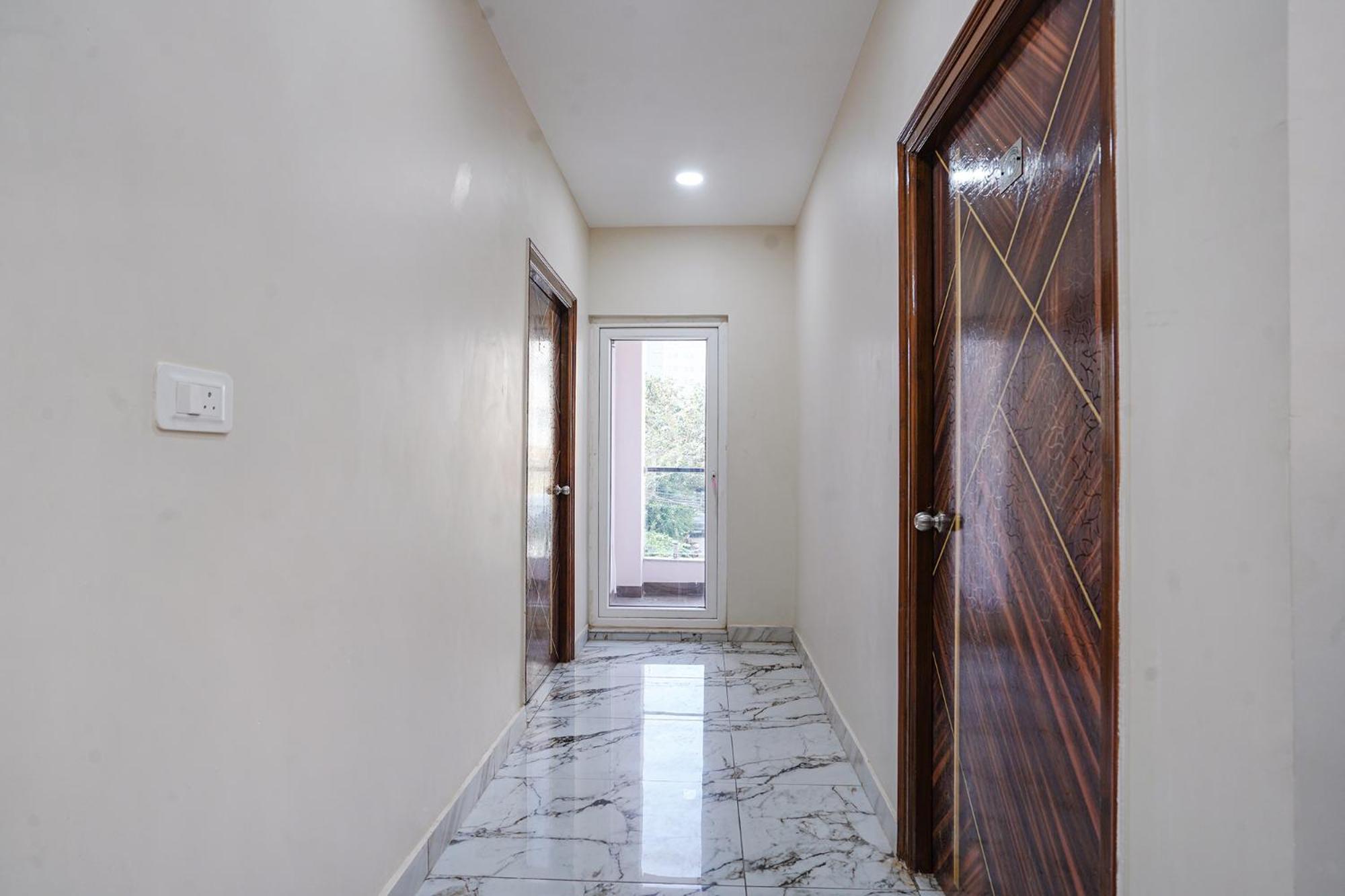 Hotel Fabhotel Perams Grand - Hitech 3*