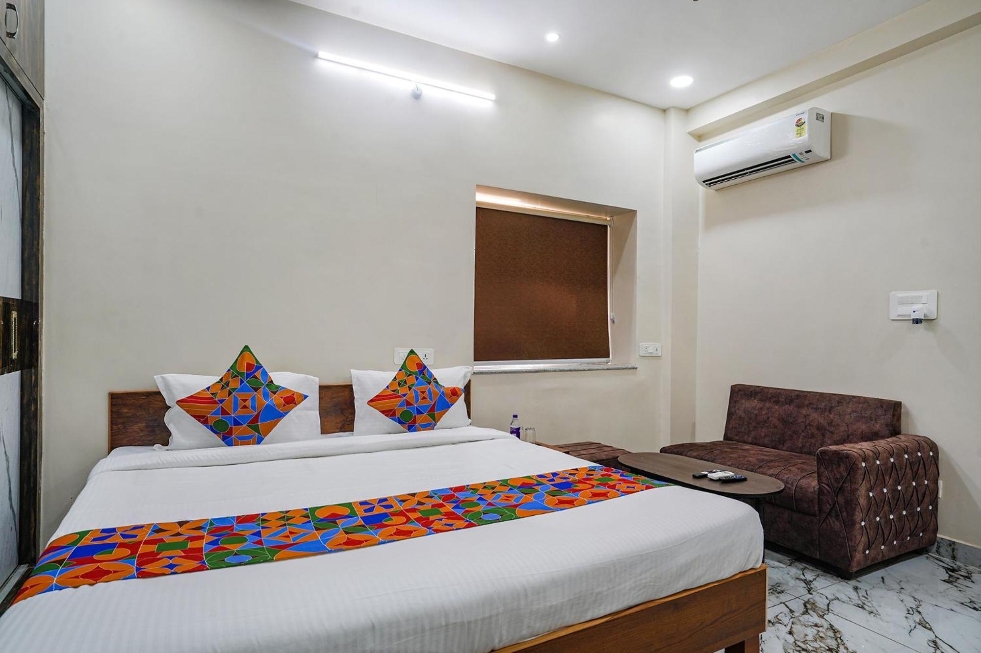 Fabhotel Perams Grand - Hitech 3*