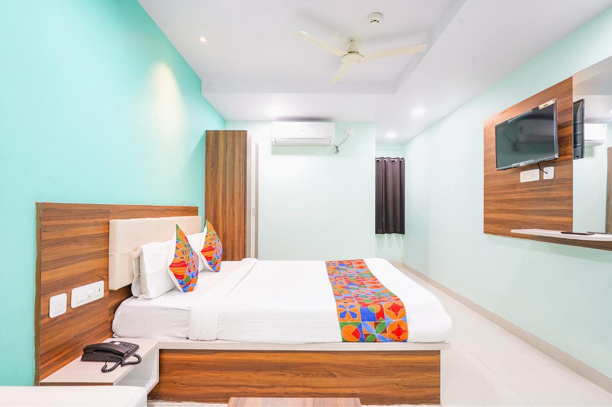 Fabhotel Prime Syn Grand Hotel 3*