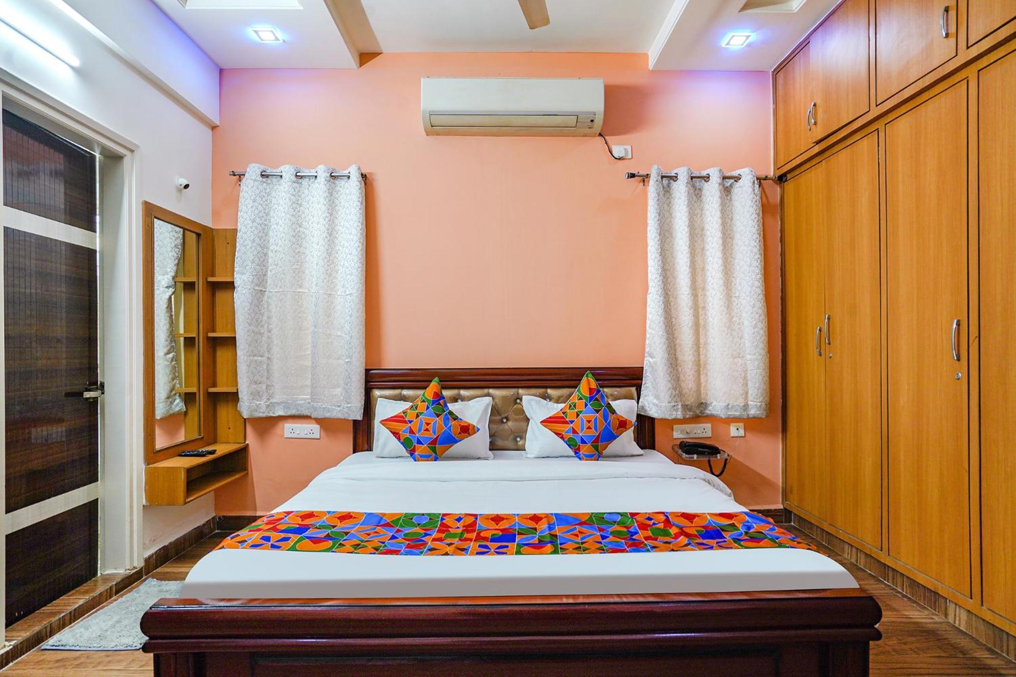 Fabhotel Q