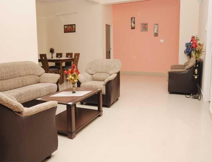 Guest house Sucasa Homes *