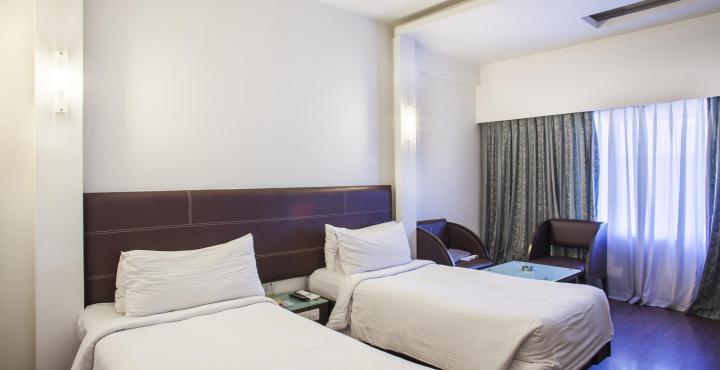 The Central Court 3* Hyderabad