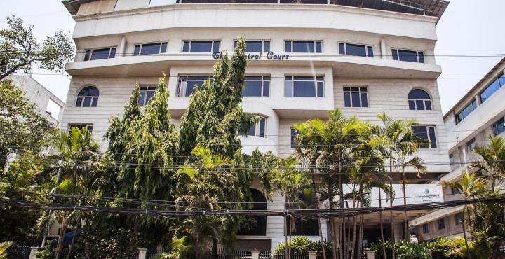 The Central Court 3* Hyderabad