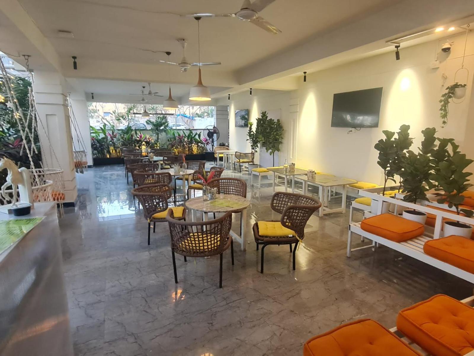 Embassy 3* Hyderabad