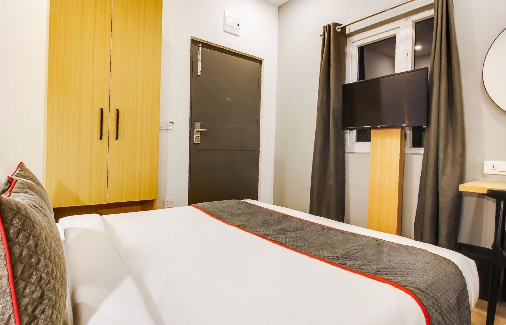 Townhouse De Alphabet 4*