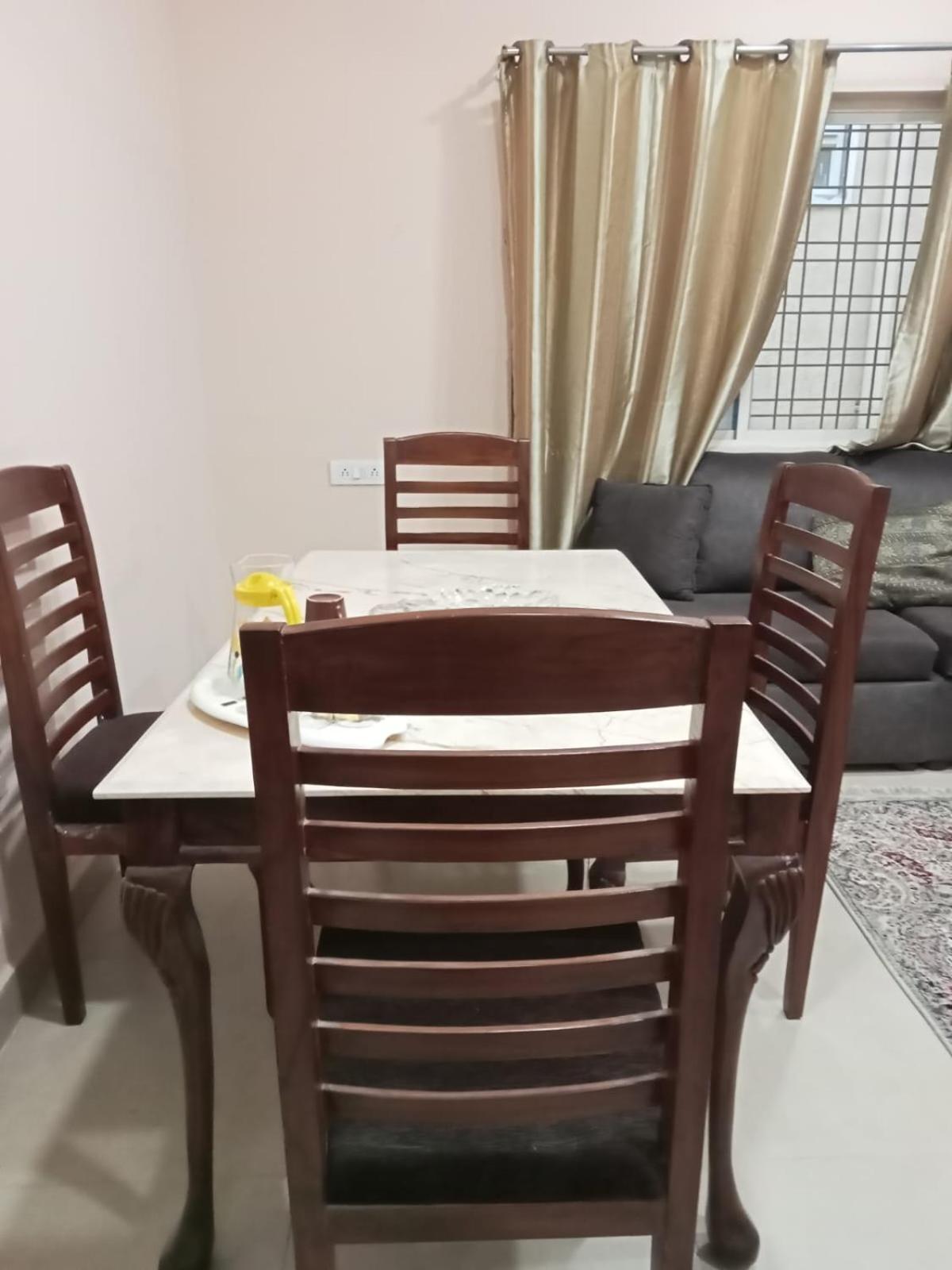 4-bedroom Elegant And Spacious Ac Only For Families, Prime Location, Just 100m From Main Road! Hyderabad