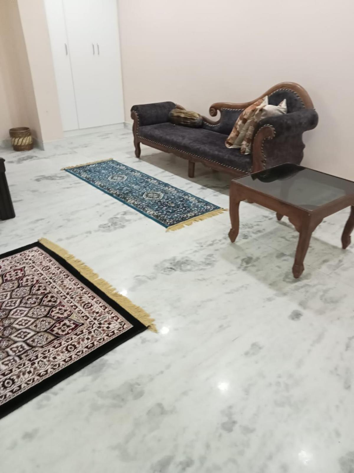 4-bedroom Elegant And Spacious Ac Only For Families, Prime Location, Just 100m From Main Road! Apartment *