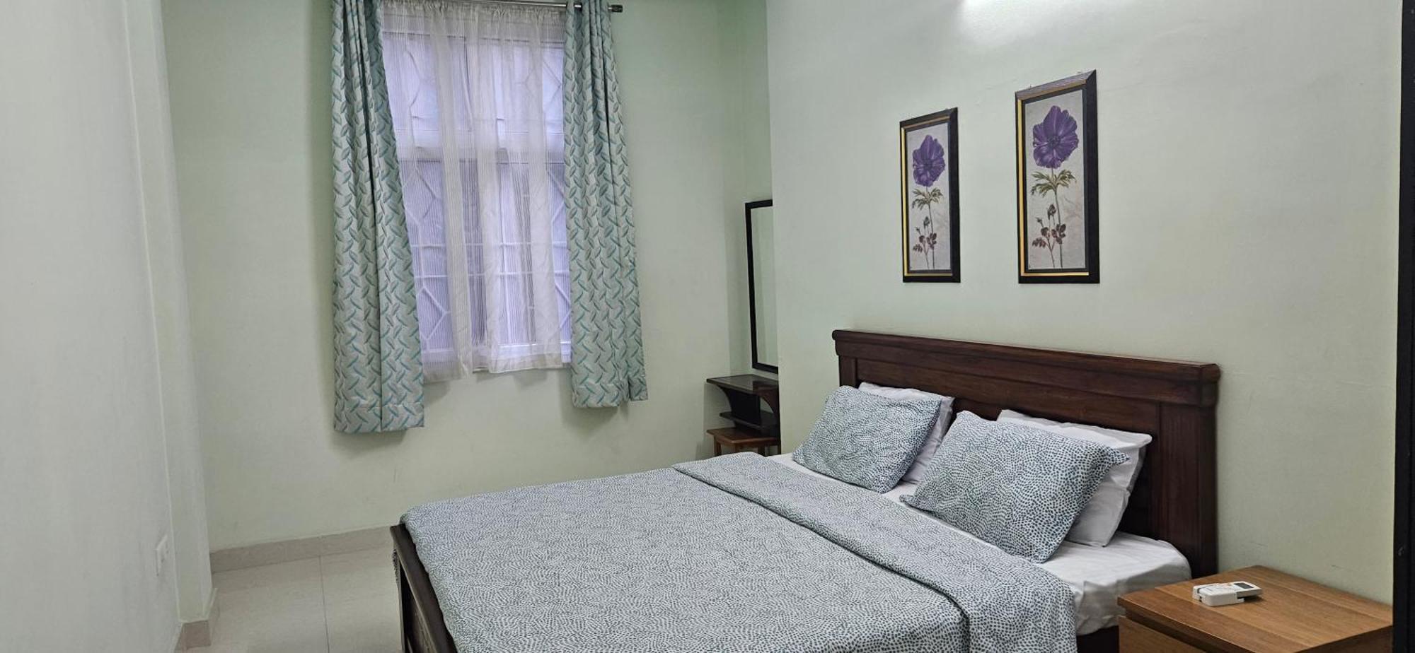 Vazeer Residency * Hyderabad