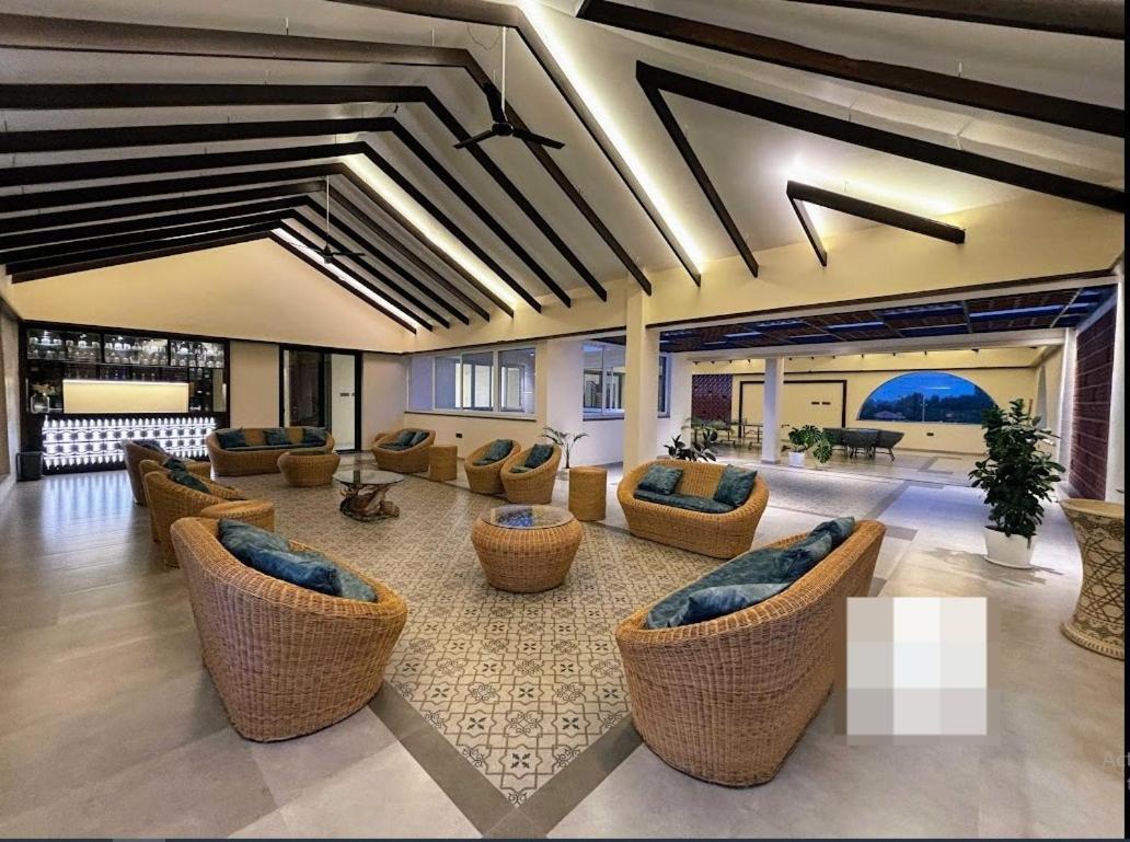 Redhomex Cove Castle * Hyderabad