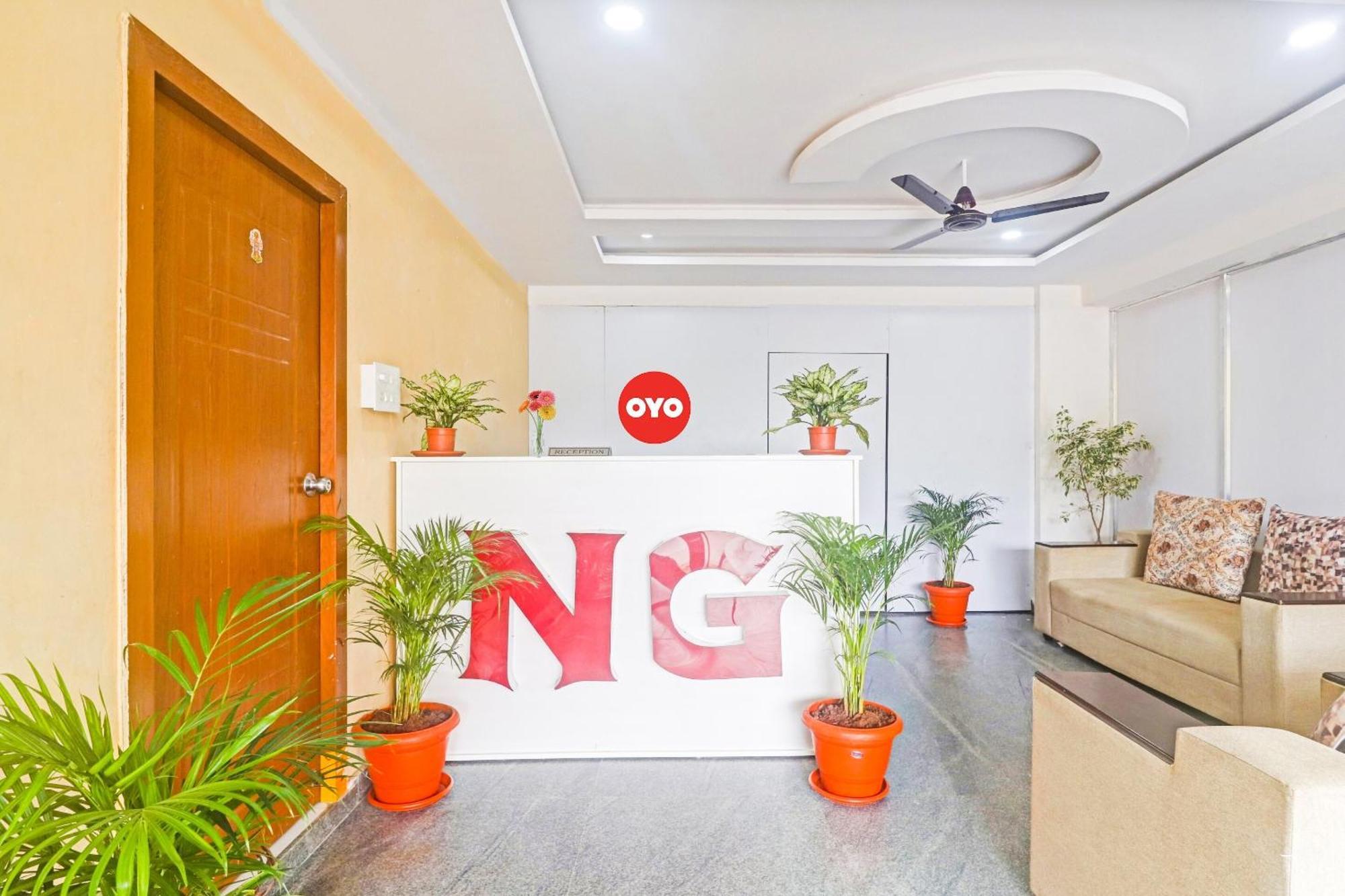 Hotel O Sri Navya Grand Near Nexus 3*