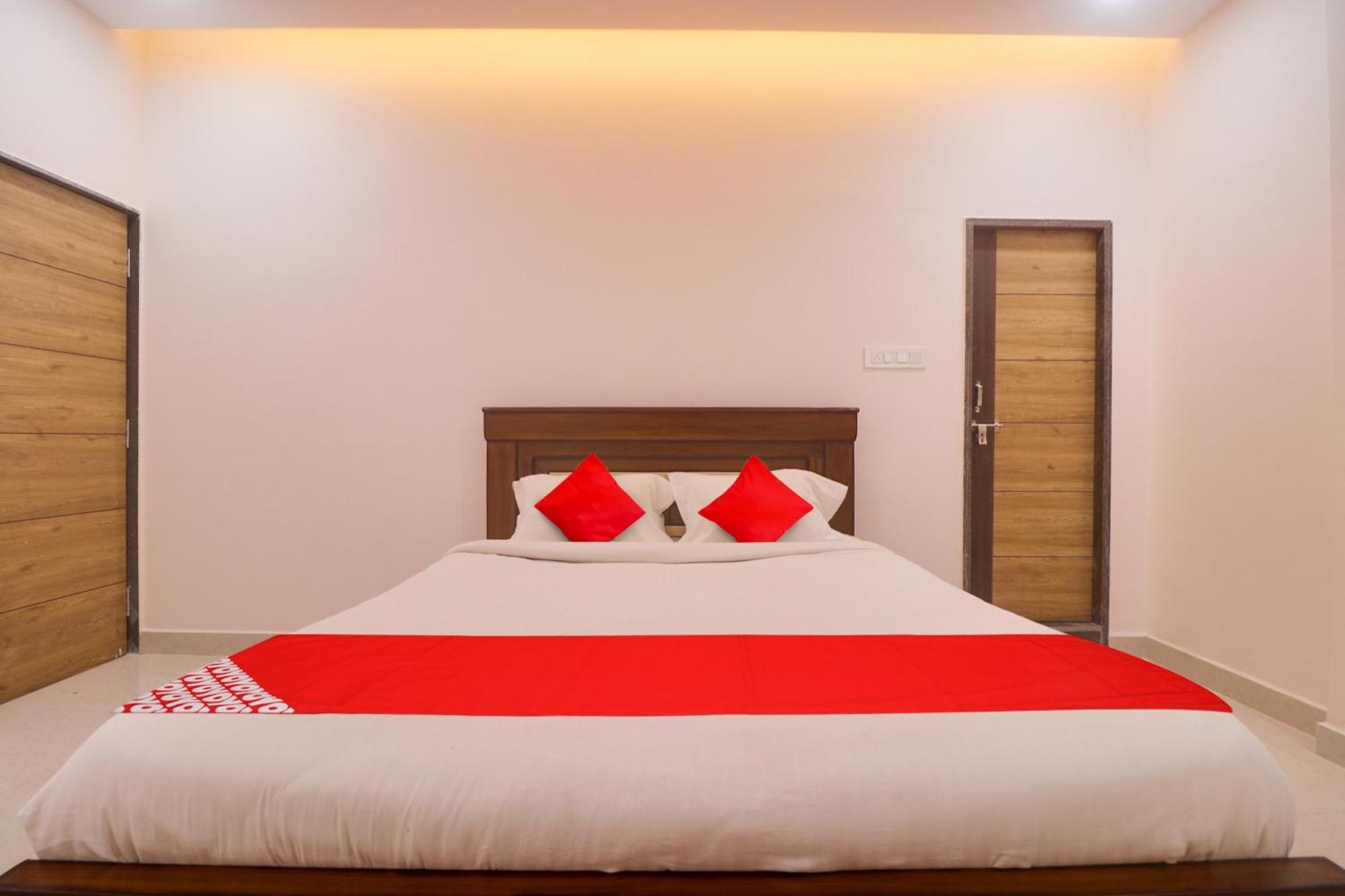 O Hanuma Resdiceny Hyderabad