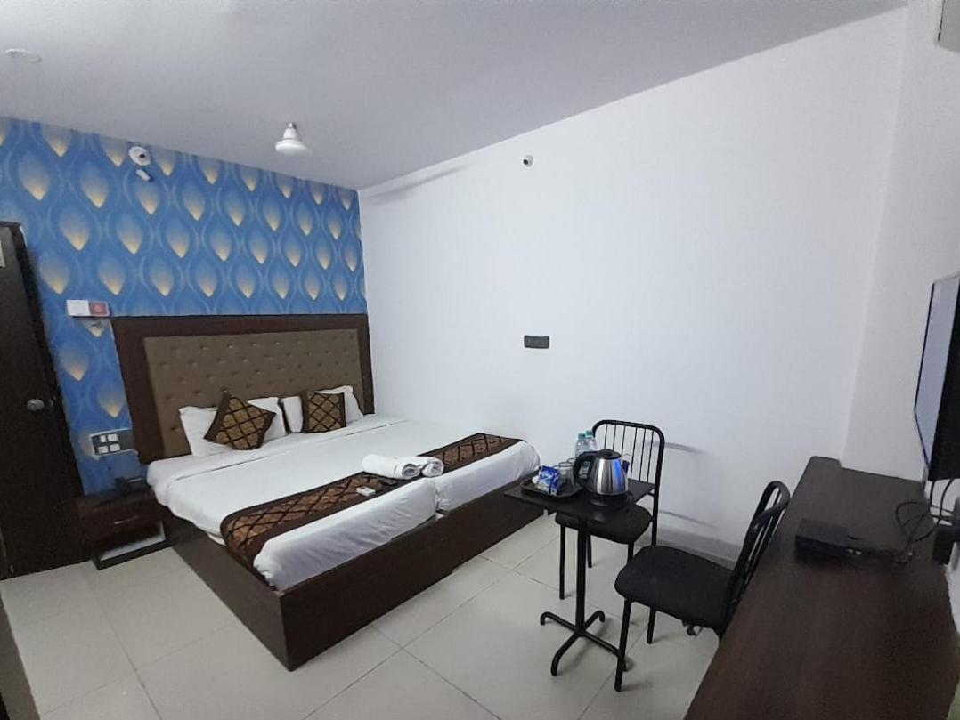 New Mn Grand Hotel 3*