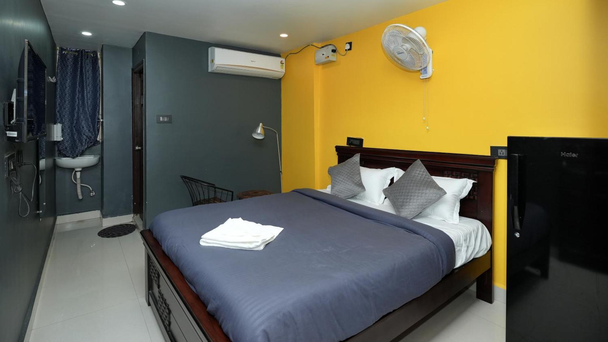 Apartment Hivee-1 & Living Ac Hyderabad