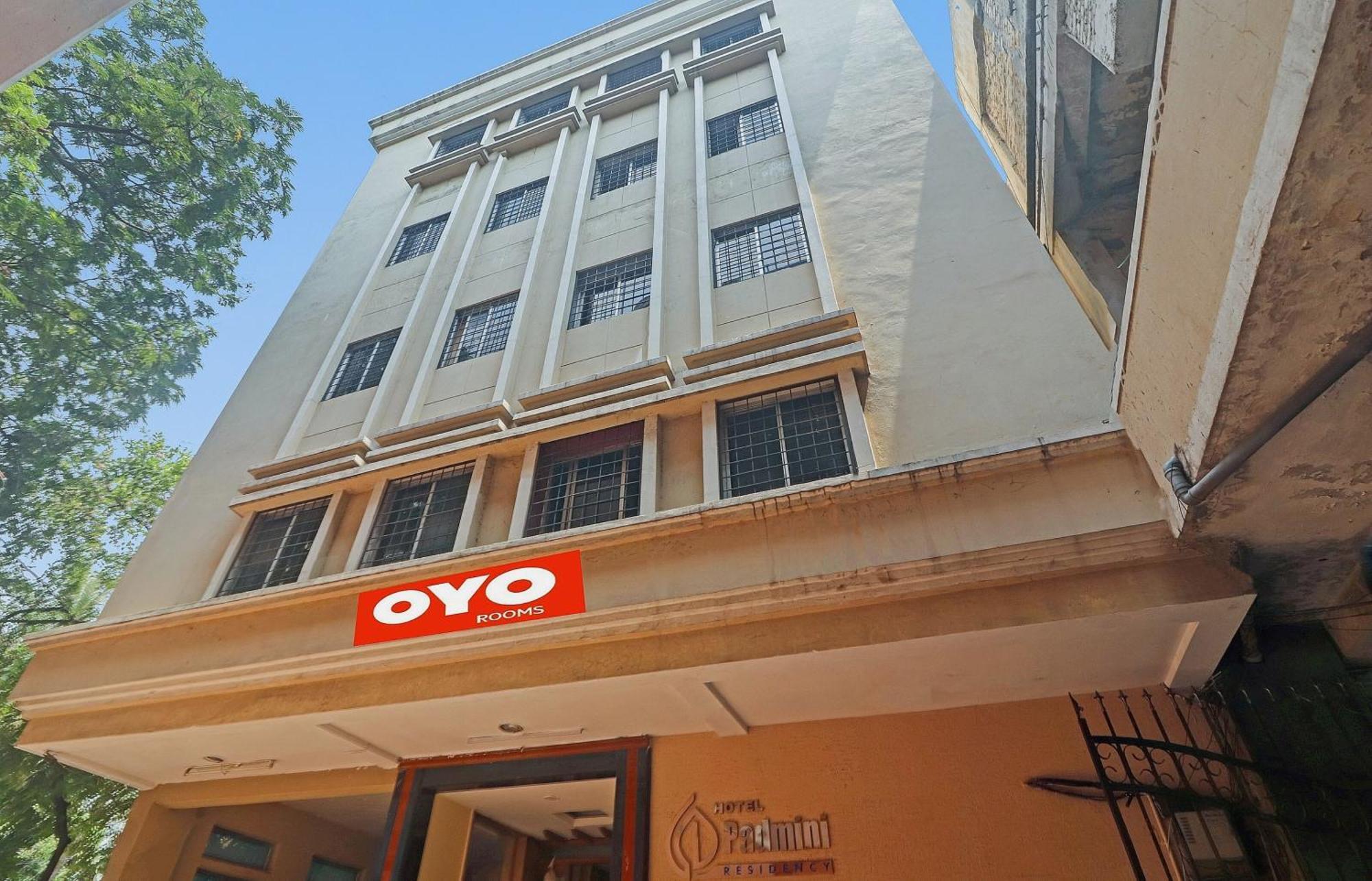O Padmini Near Lakdikapool Metro Station