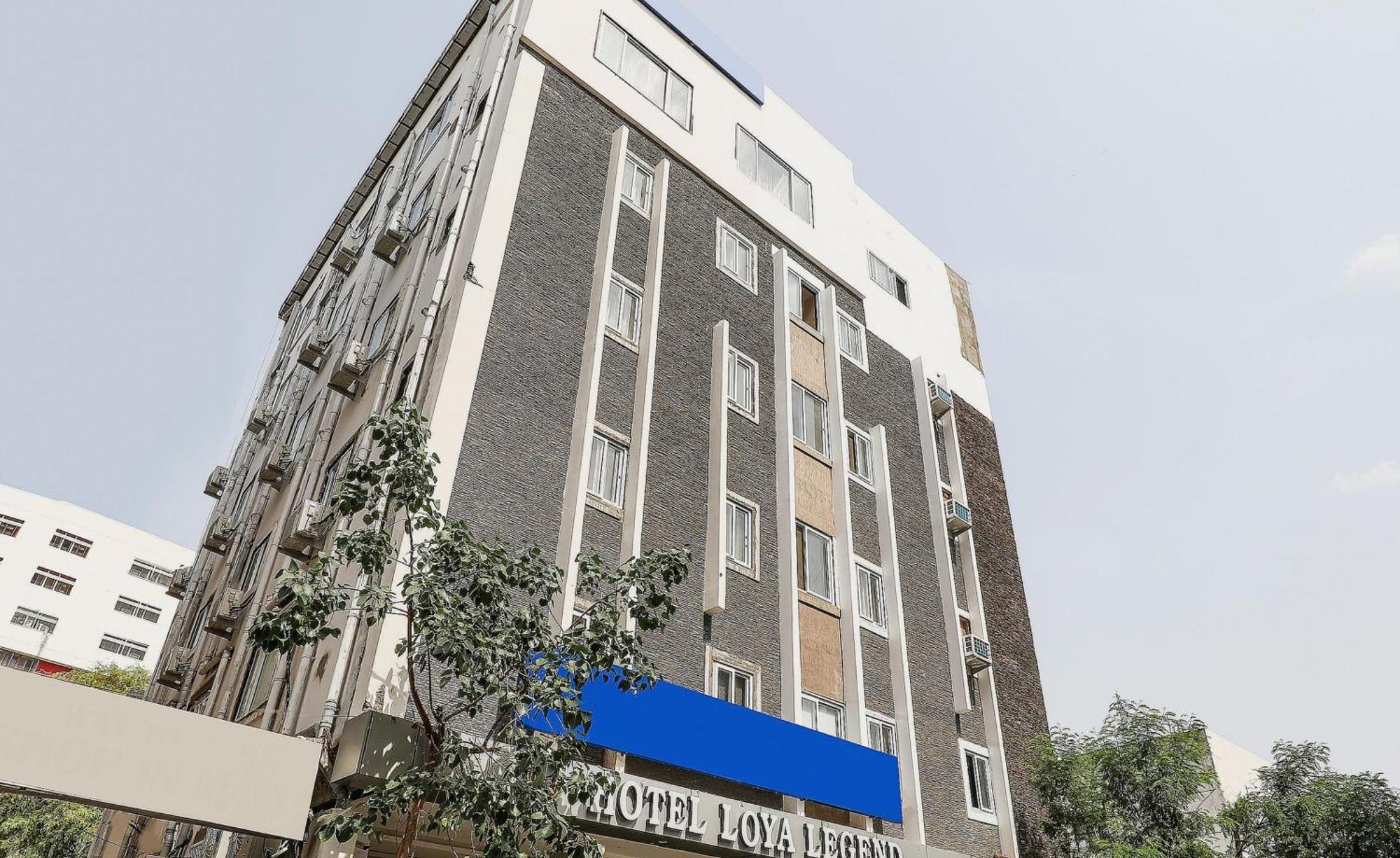 Capital O Sky Grand Hotel 3*