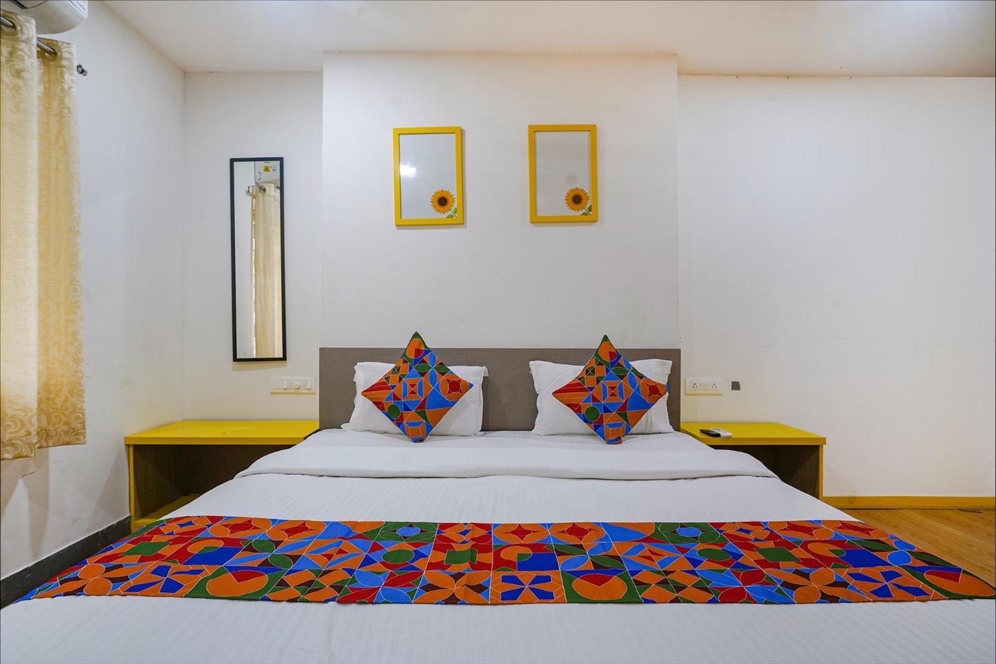 Hotel Fabhotel Luxury - Banjara Hills