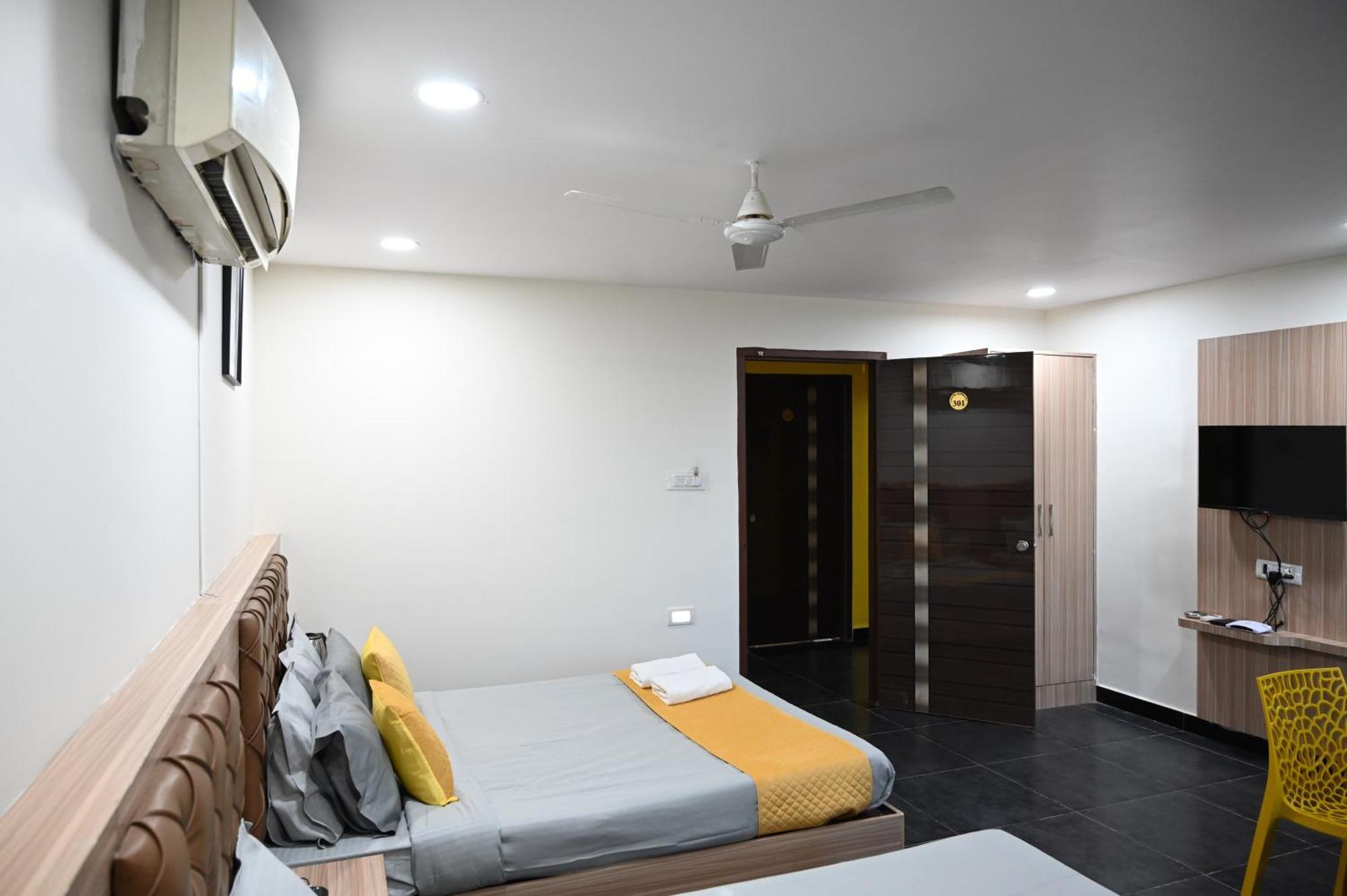 Hotel Supraja Yellow Bells