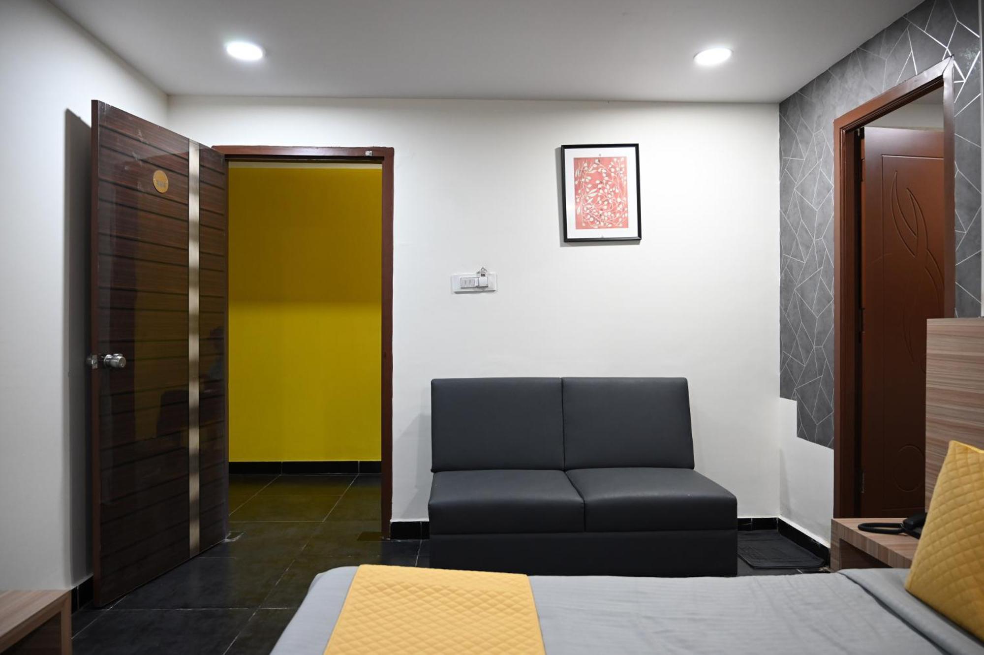 Hotel Supraja Yellow Bells