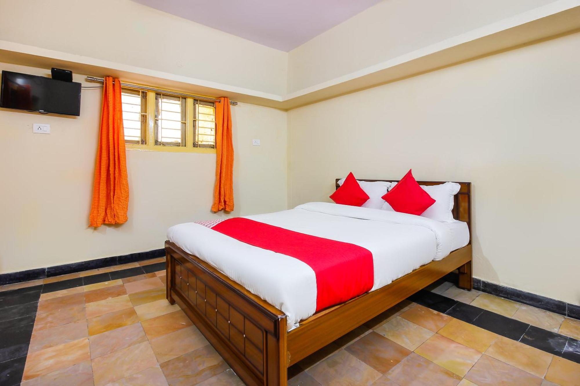 O Sai Residency Near Sr Nagar Metro Station Hotel 3*