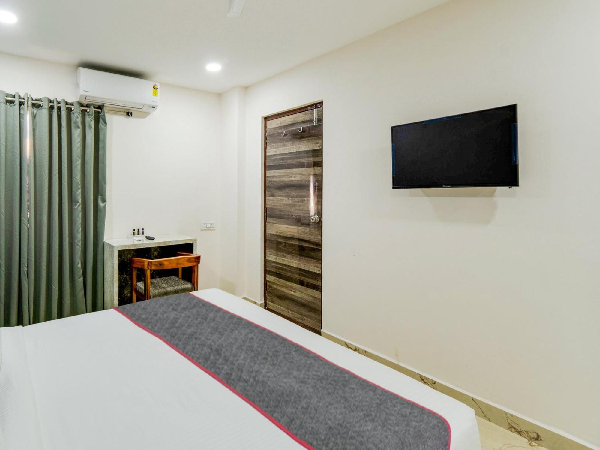 Hotel Super Townhouse Rio 4*
