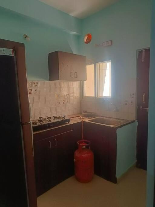 Apartment Fully Furnished 2bhk Flat *