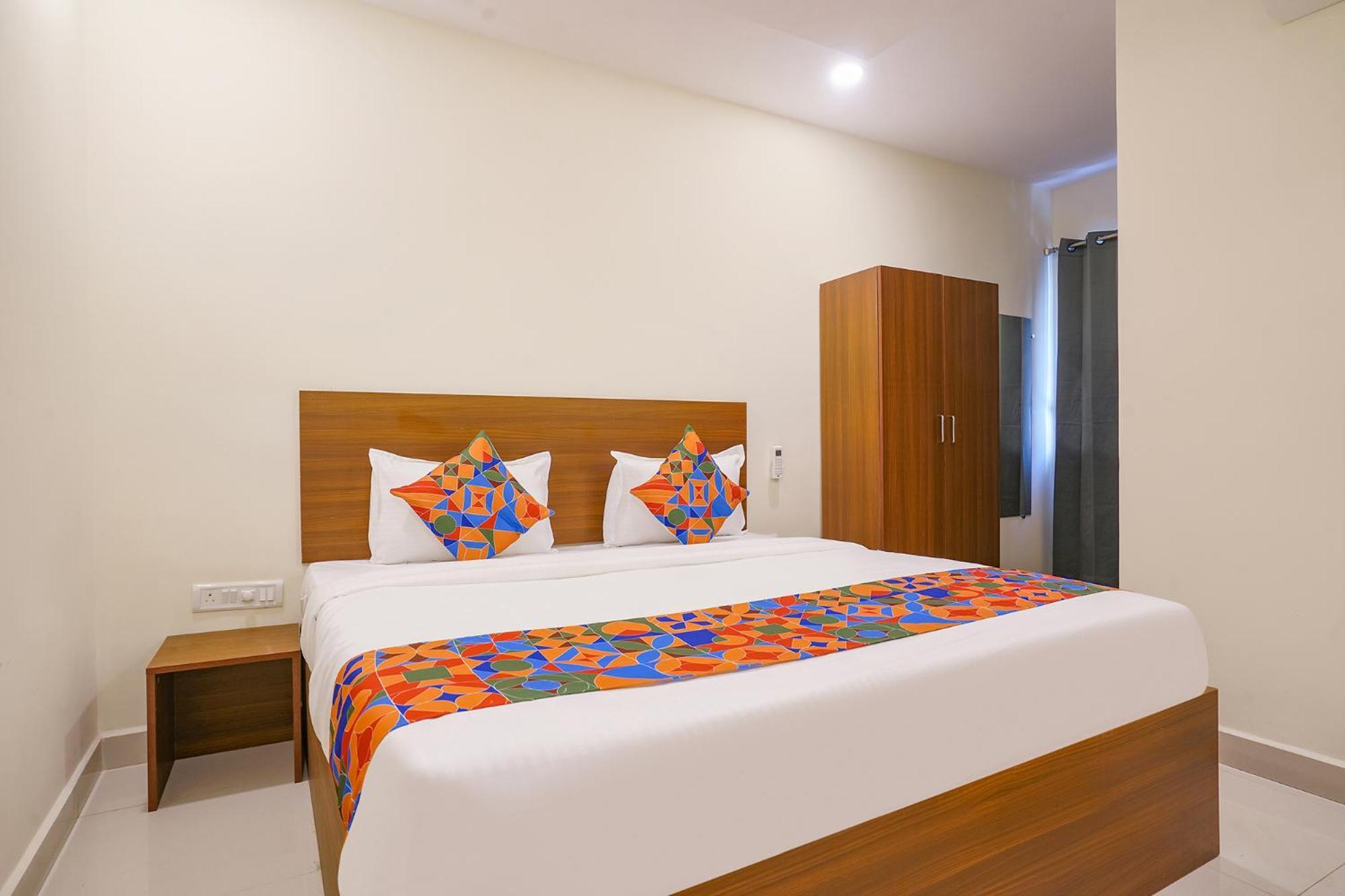 Hotel Fabhotel Air Live - Nr Ameerpet Metro Station 3*