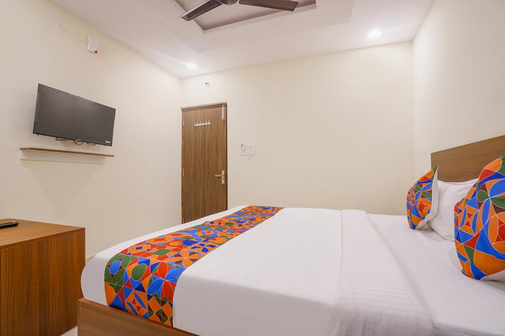 Fabhotel Air Live - Nr Ameerpet Metro Station Hyderabad