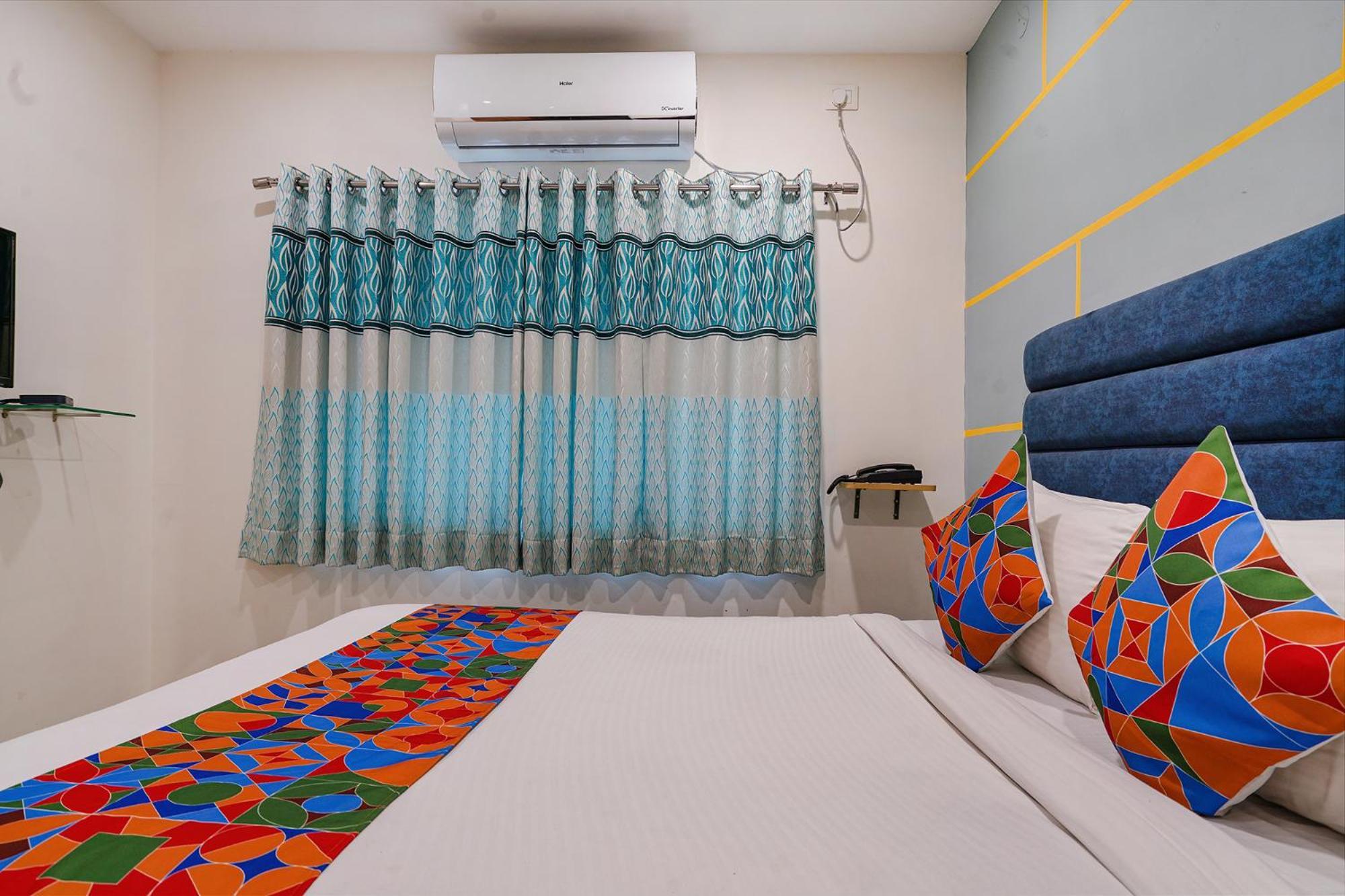 Fabhotel Jkc Grand - Hitech City 3*